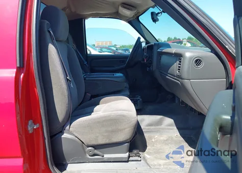 2006 Chevrolet Silverado 1500 Work Truck from USA, damaged, VIN 3GCEC14X86G271953